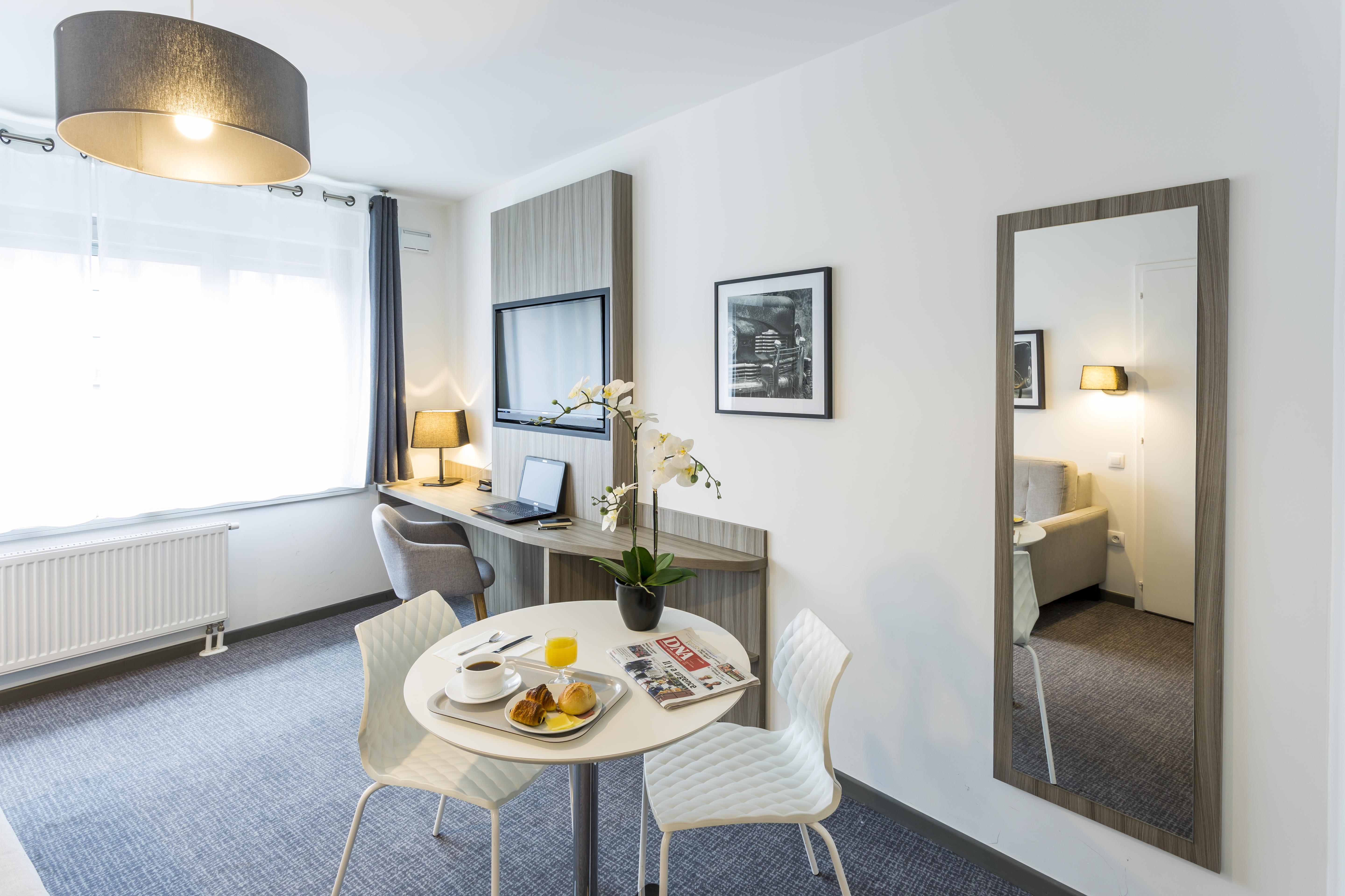 Nemea Appart Hotel Elypseo Strasbourg Port Zewnętrze zdjęcie